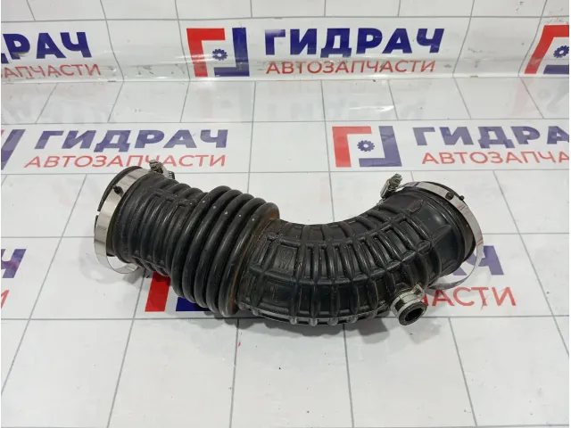 Патрубок воздушного фильтра левый Infiniti FX50 165761CA1A