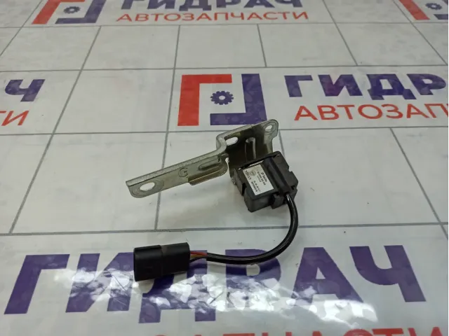 Датчик Infiniti FX50 988051CF3A
