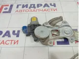 Стеклоподъемник электрический задний правый Infiniti FX50 82720EG000