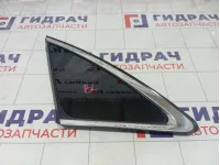 Стекло кузовное глухое (форточка) заднее левое Infiniti FX50 833011CA0A