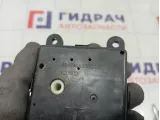 Моторчик заслонки отопителя (печки) Infiniti FX50 A24840A2800000