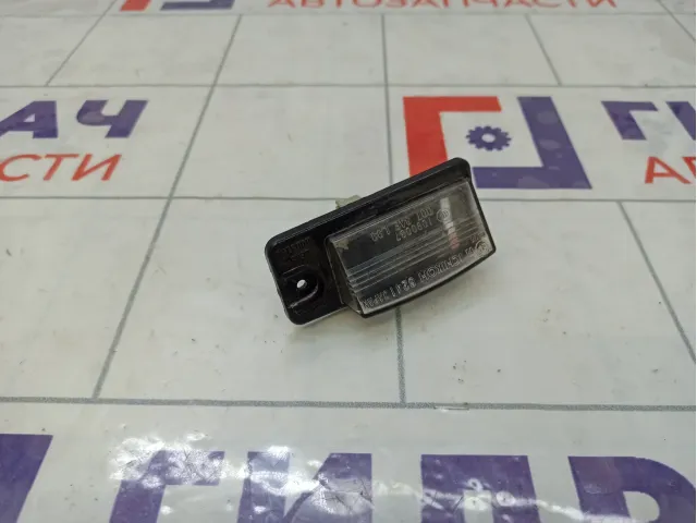 Фонарь подсветки номера Infiniti FX50 26510AR00A