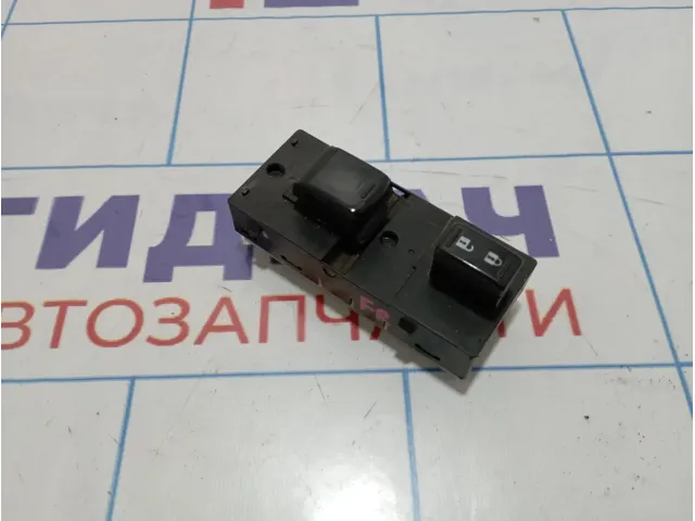 Кнопка стеклоподъемника Infiniti G35 (V36) 25411-JL20A
