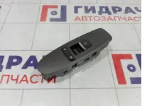 Кнопка стеклоподъемника переднего правого Infiniti JX35/QX60 254113JA0A