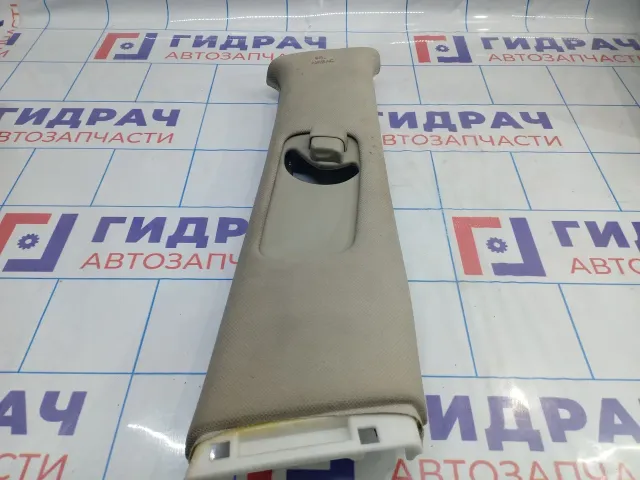 Обшивка стойки средней верхняя правая Infiniti M35 (Y50) 76913EG010