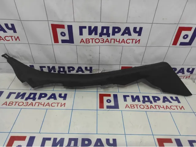 Обшивка задней стойки правая Infiniti M35 (Y50) 76917-EG000