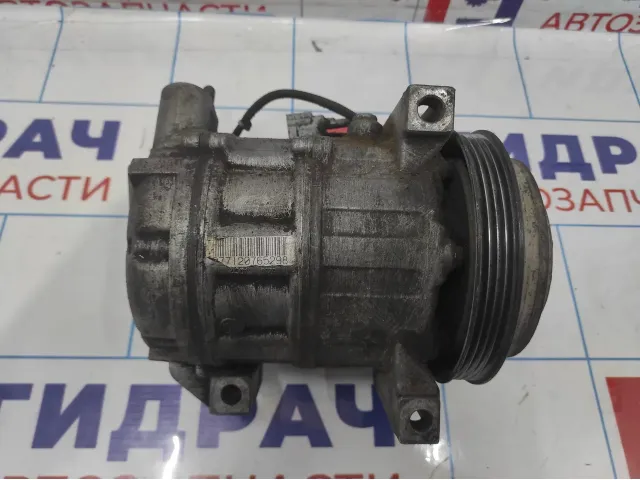 Компрессор системы кондиционирования Infiniti M35 (Y50) 92600-EG00A