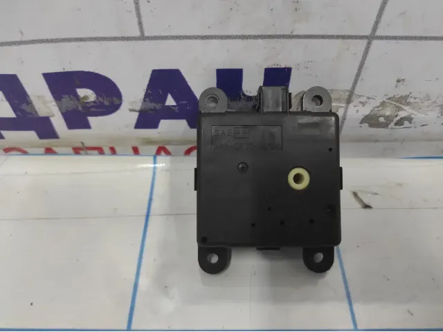 Моторчик заслонки отопителя Infiniti M35 (Y50) 27731-EG000