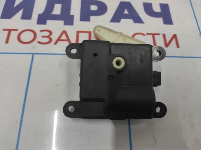 Моторчик заслонки отопителя Infiniti M35 (Y50)