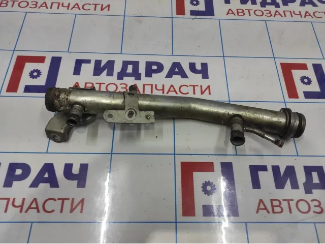 Трубка системы охлаждения Infiniti M35 (Y50) 21021-AC70A