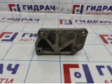Кронштейн двигателя правый Infiniti M35 (Y50) 11232-AF801
