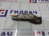 Кронштейн двигателя правый Infiniti M35 (Y50) 11272-CG100