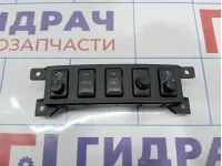 Блок кнопок обогрева сидений Infiniti M35 (Y50) 25170-EJ70A