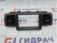 Дефлектор воздушный центральный Infiniti M35 (Y50) 68750-EG001