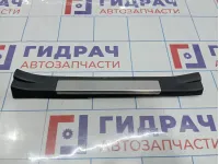 Накладка порога задняя правая Infiniti M35 (Y50) 769B6-EG001