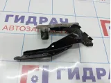 Петля капота левая Infiniti M35 (Y50) 65401-EG000