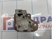 Кронштейн усилителя заднего бампера левый Infiniti M35 (Y50) 85211-EH100