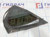 Стекло кузовное глухое левое Infiniti M35 (Y50) 76831-EG000