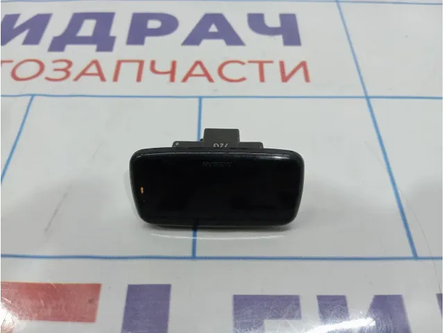 Плафон салонный Infiniti M35 (Y50) 26400-4P100