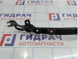 Усилитель переднего бампера Infiniti M35 (Y50) 62290-EG000