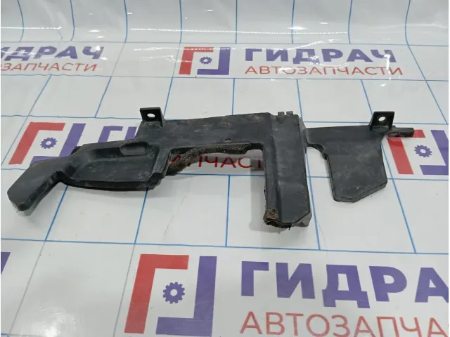 Воздуховод радиатора левый Infiniti M35 (Y50) 92185-EJ30A