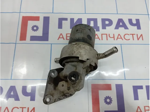 Кронштейн масляного фильтра Infiniti M35 (Y50) 15238-AL801