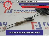 Замок двери задней левой Infiniti M35 82501-EG000. 2 контакта.