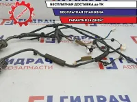 Проводка двери передней правой Infiniti M35 24124-EH103.