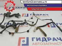 Проводка двери задней левой Infiniti M35 24127-EH103.