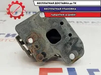 Кронштейн усилителя заднего бампера левый Infiniti M35 85211-EH100.