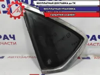 Стекло кузовное глухое левое Infiniti M35 76831-EG000.