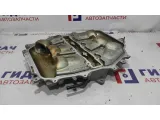 Коллектор впускной нижняя часть Infiniti M35 14010-AM61A.