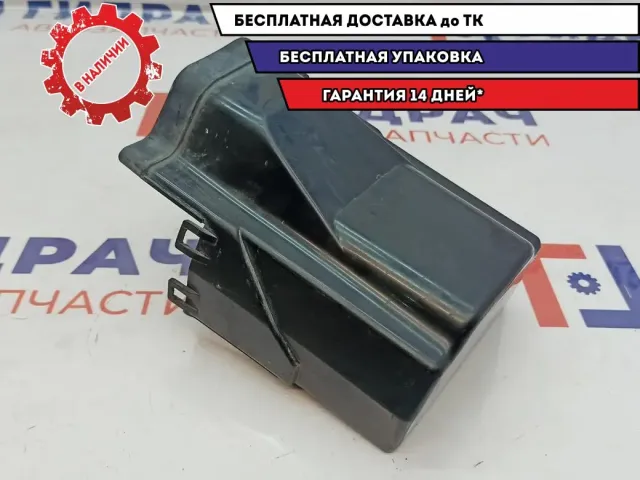 Корпус блока предохранителей Infiniti M35 284B8-EG000.