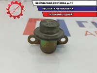 Регулятор давления топлива Infiniti M35 22675-5Y76A.