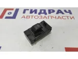Кнопка стеклоподъемника задняя левая Infiniti M35 25431-EJ10A.