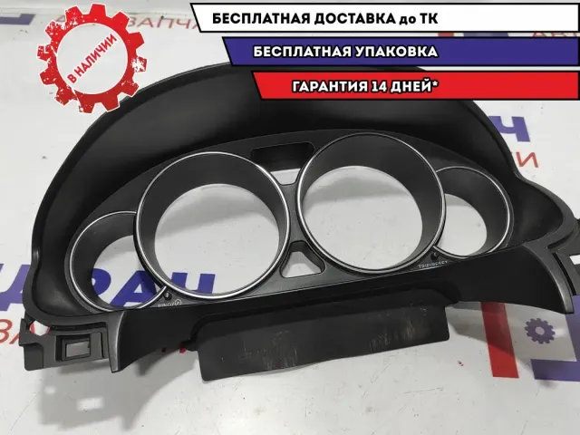 Накладка панели приборов Infiniti M35 68240-EH100.
