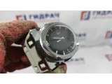 Часы Infiniti M35 25810-EH10A. Дефект стекла.