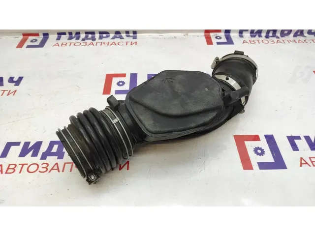 Гофра воздуховода Infiniti M35 16576-EG000.