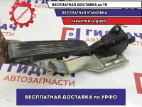 Педаль газа Infiniti M35 18002-EH000.