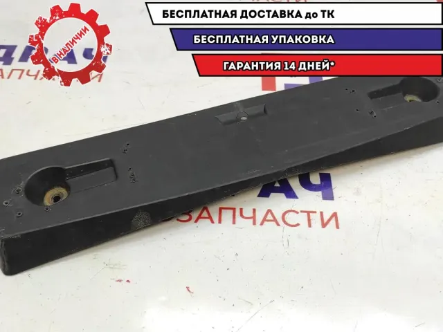 Накладка переднего бампера под номер Infiniti M35 96210-EJ20A. Дефект.