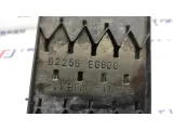 Заглушка бампера правая Infiniti M35 62256-EG600.