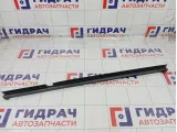 Уплотнитель стекла заднего левого Infiniti Q50 828354GA0A