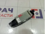 Кнопка стеклоподъемника переднего правого Infiniti Q50 254113JA0A
