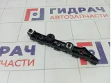Кронштейн бампера задний правый Infiniti Q50 852204GA0A