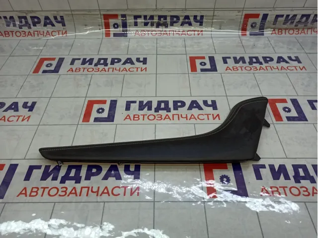 Накладка консоли правая Infiniti Q50 682114GF0A