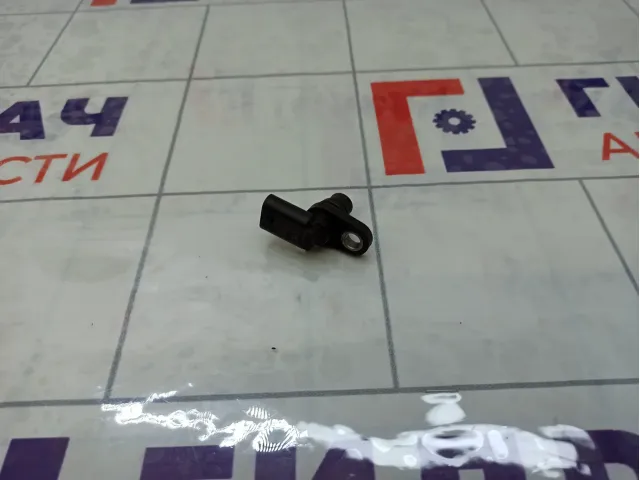 Датчик положения распредвала Infiniti Q50 2709050400