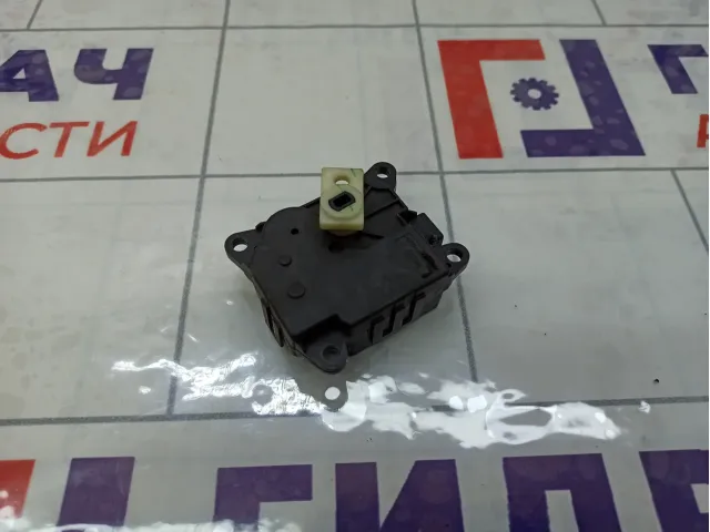 Моторчик заслонки отопителя (печки) Infiniti Q50 277324GA0A