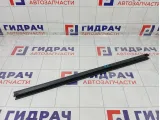 Уплотнитель стекла переднего левого Infiniti Q50 808354GA1A