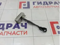 Ограничитель двери задний Infiniti Q50 824304GA0A