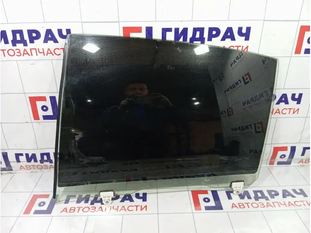 Стекло двери задней левой Infiniti Q50 823016HE0A